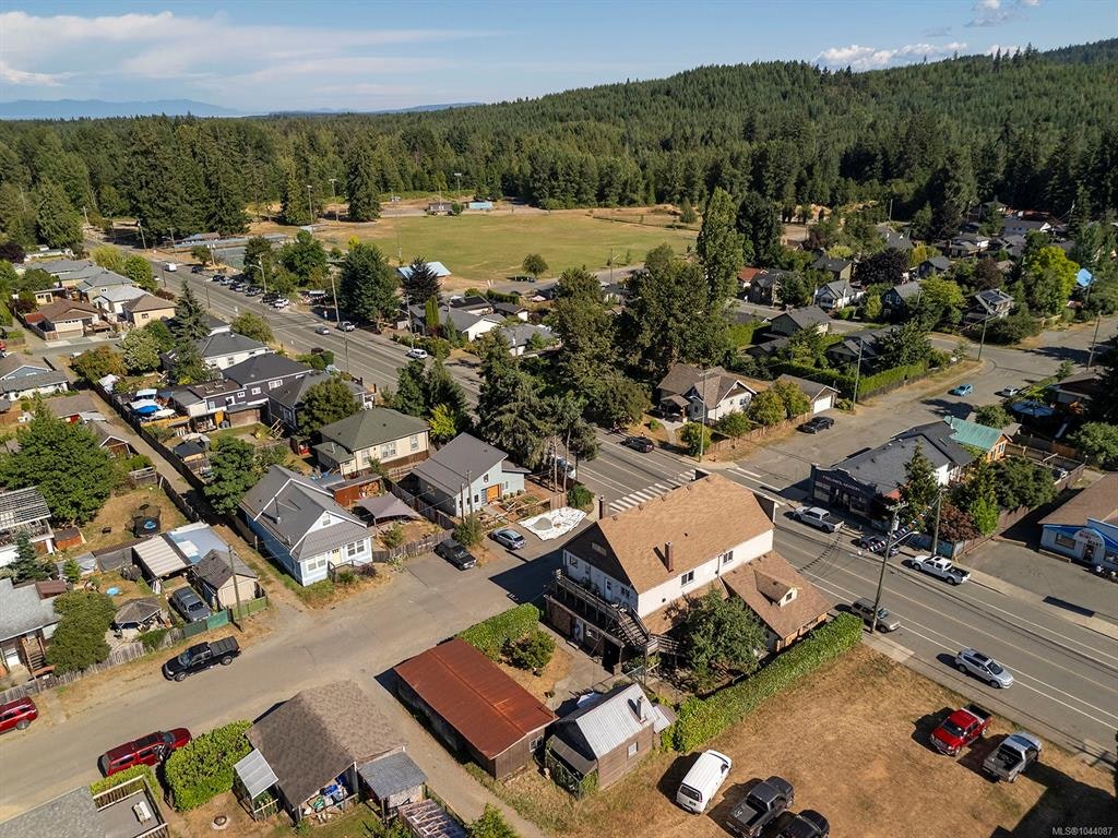2780 Dunsmuir Avenue, Cumberland, BC, V0R 1S0 - 44