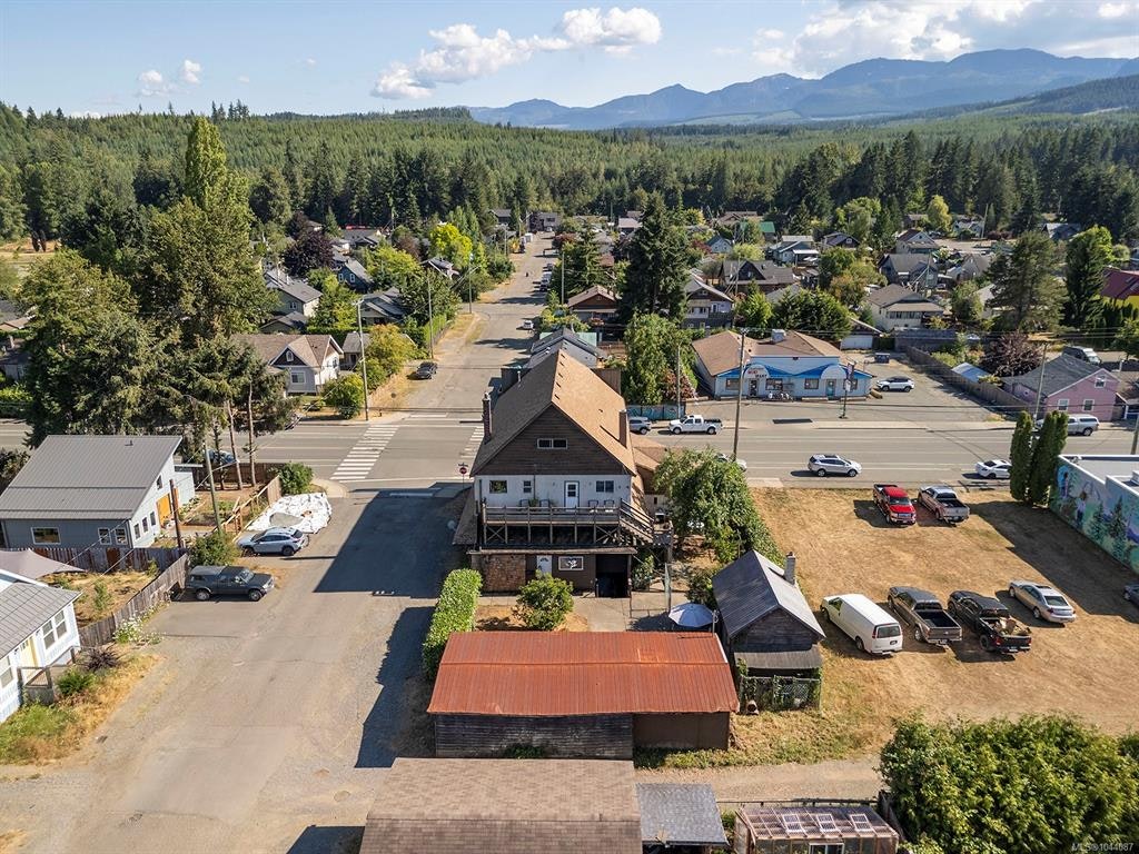 2780 Dunsmuir Avenue, Cumberland, BC, V0R 1S0 - 43