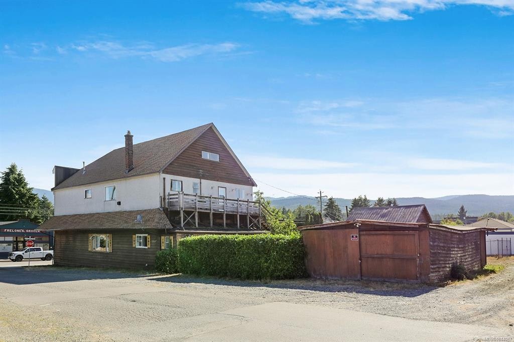 2780 Dunsmuir Avenue, Cumberland, BC, V0R 1S0 - 16