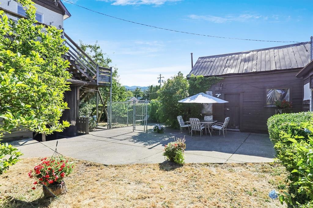 2780 Dunsmuir Avenue, Cumberland, BC, V0R 1S0 - 39