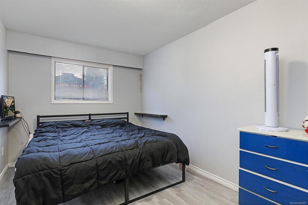 2780 Dunsmuir Avenue, Cumberland, BC, V0R 1S0 - 12