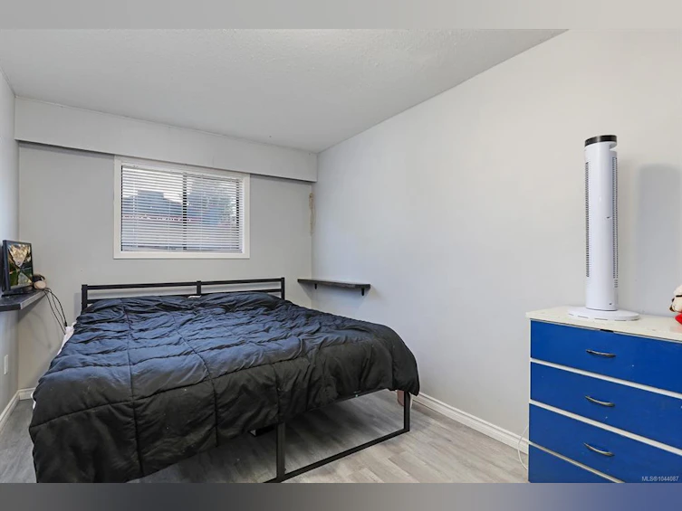 2780 Dunsmuir Avenue, Cumberland, BC, V0R 1S0 - 12