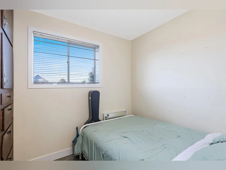 2780 Dunsmuir Avenue, Cumberland, BC, V0R 1S0 - 20