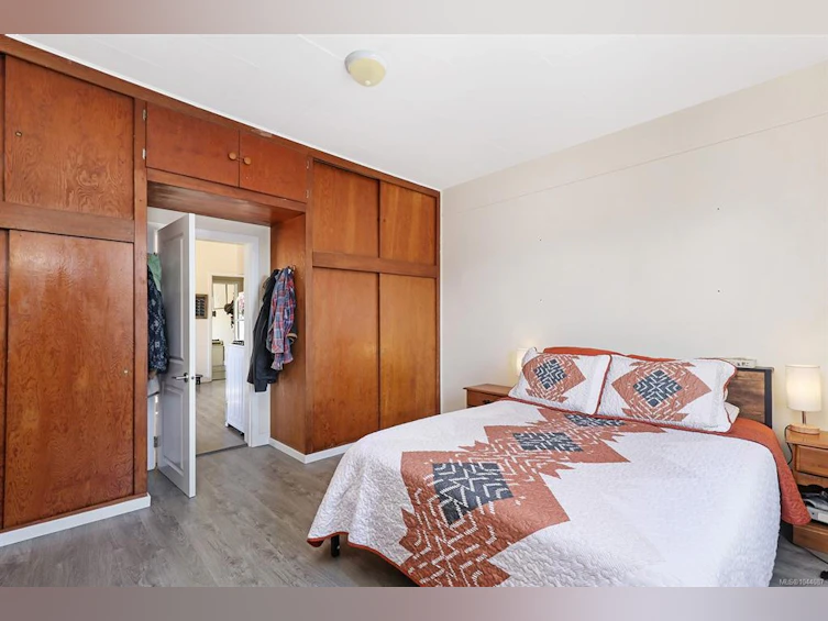 2780 Dunsmuir Avenue, Cumberland, BC, V0R 1S0 - 22