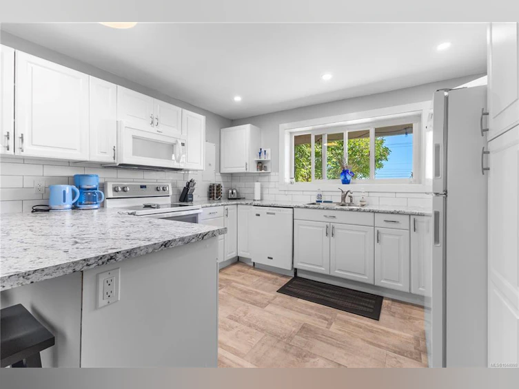 604 Galerno Road, Campbell River, BC, V9W 5Y2 - 36