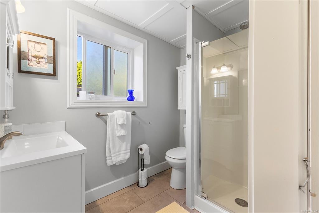 604 Galerno Road, Campbell River, BC, V9W 5Y2 - 40