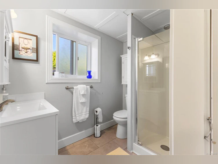 604 Galerno Road, Campbell River, BC, V9W 5Y2 - 40