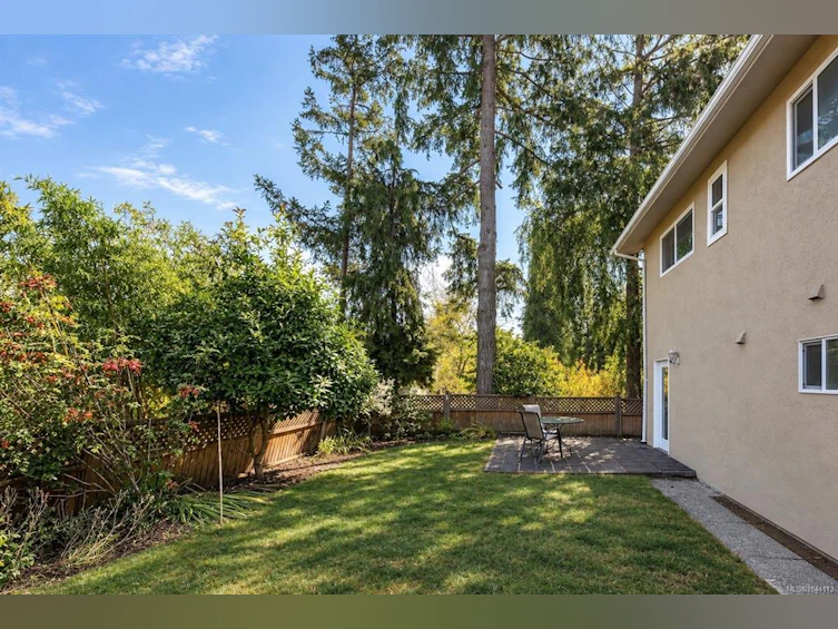 7031 West Saanich Road, Central Saanich, BC, V8M 1G8 - 36