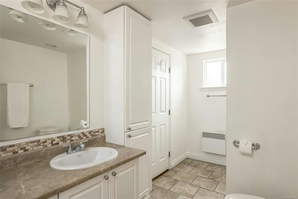 7031 West Saanich Road, Central Saanich, BC, V8M 1G8 - 30