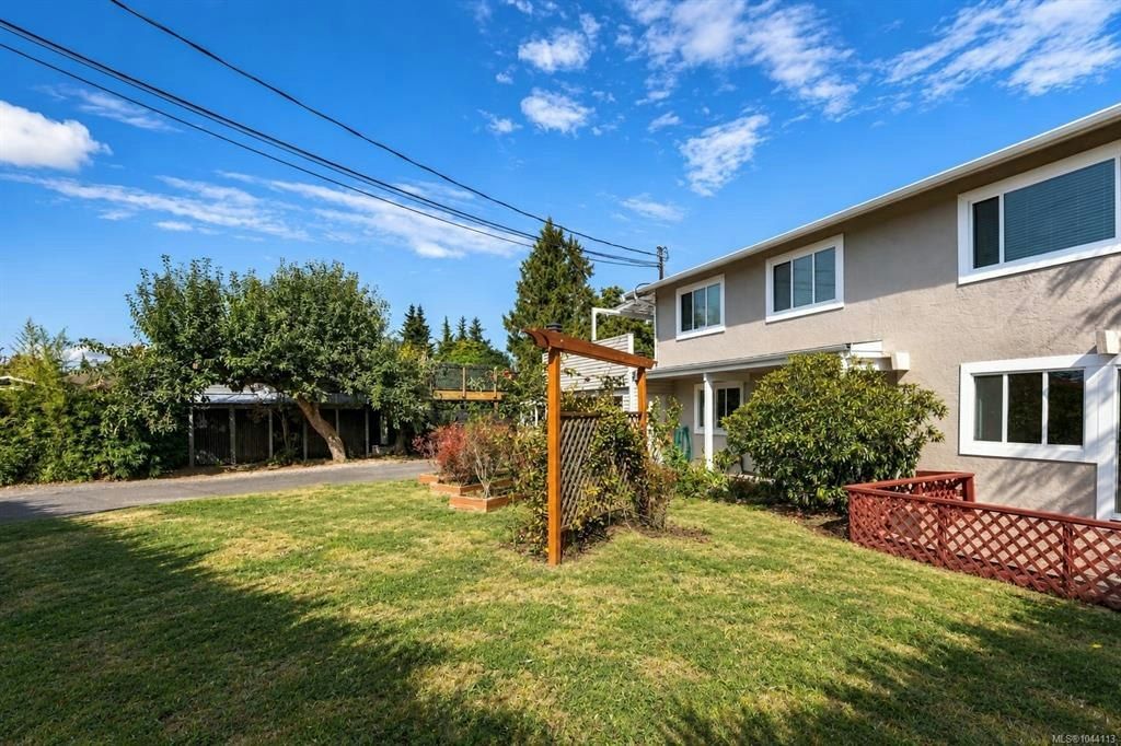 7031 West Saanich Road - 2