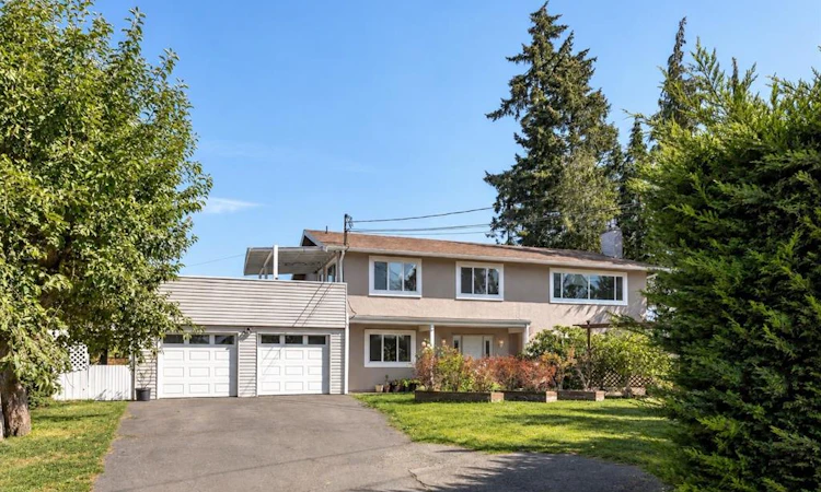 7031 West Saanich Road
