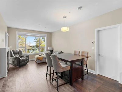 313-1145 Sikorsky Road - 4