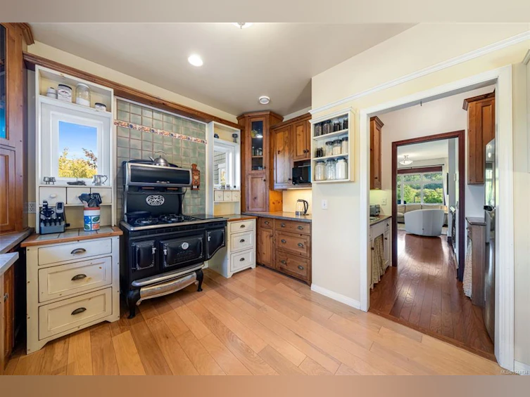 1559 Tatlo Road, Crofton, BC, V0R 1R0 - 27