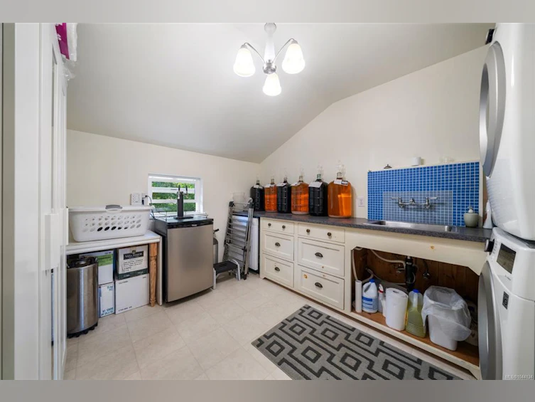 1559 Tatlo Road, Crofton, BC, V0R 1R0 - 43