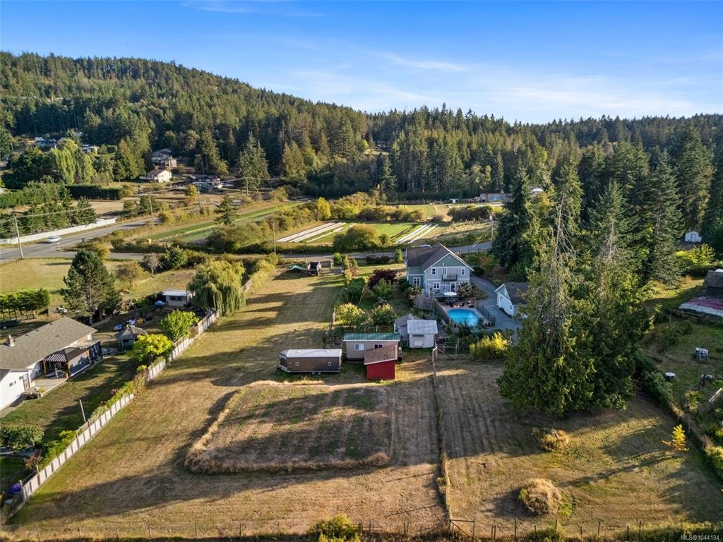 1559 Tatlo Road, Crofton, BC, V0R 1R0 - 6