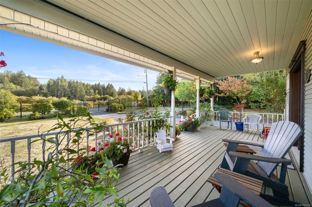 1559 Tatlo Road, Crofton, BC, V0R 1R0 - 16