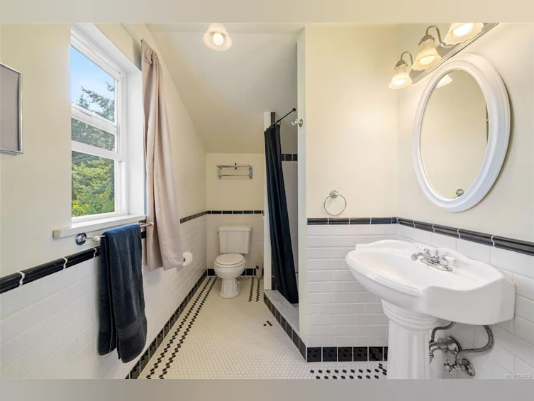 1559 Tatlo Road, Crofton, BC, V0R 1R0 - 46