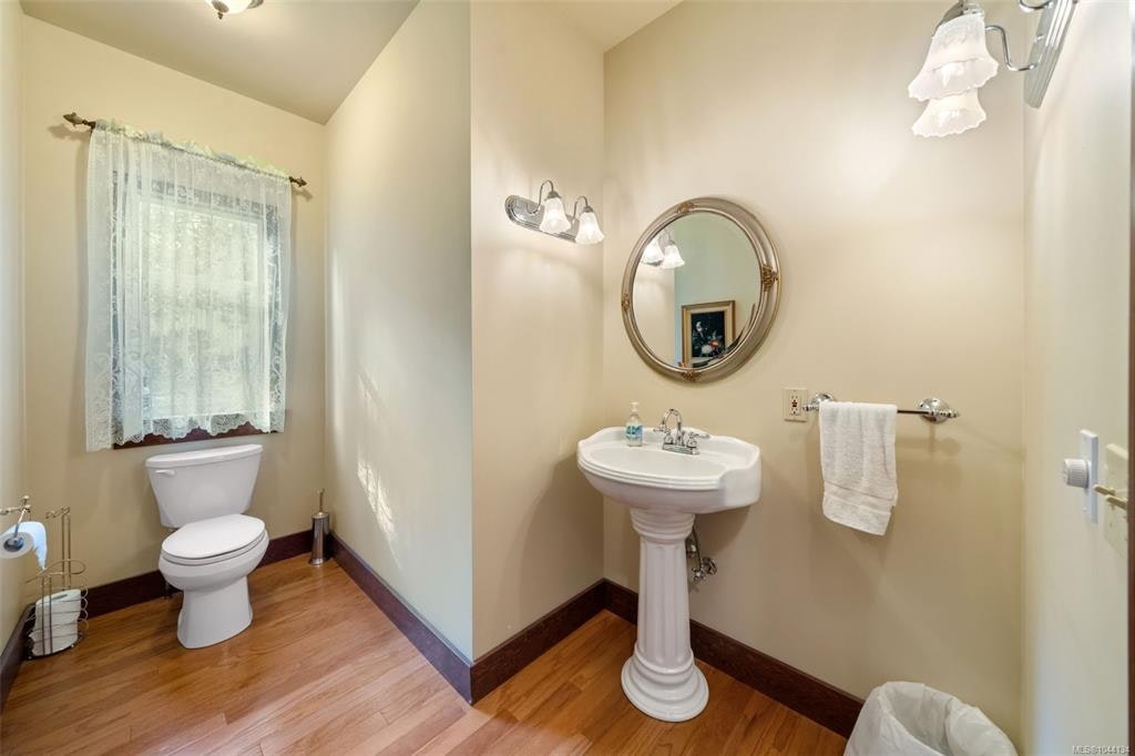 1559 Tatlo Road, Crofton, BC, V0R 1R0 - 31