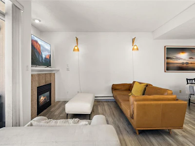 404-1258 Esquimalt Road - 4