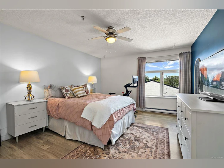404-1258 Esquimalt Road, Esquimalt, BC, V9A 3A3 - 13
