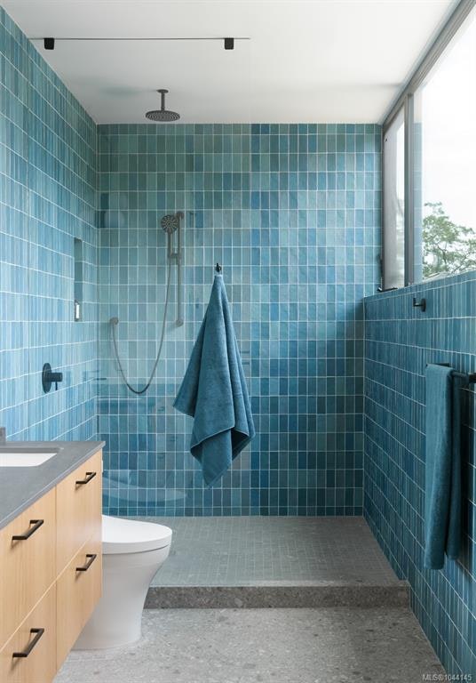 3025 Jackson Street, Victoria, BC, V8T 3Z7 - 25