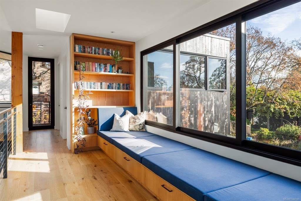 3025 Jackson Street, Victoria, BC, V8T 3Z7 - 21