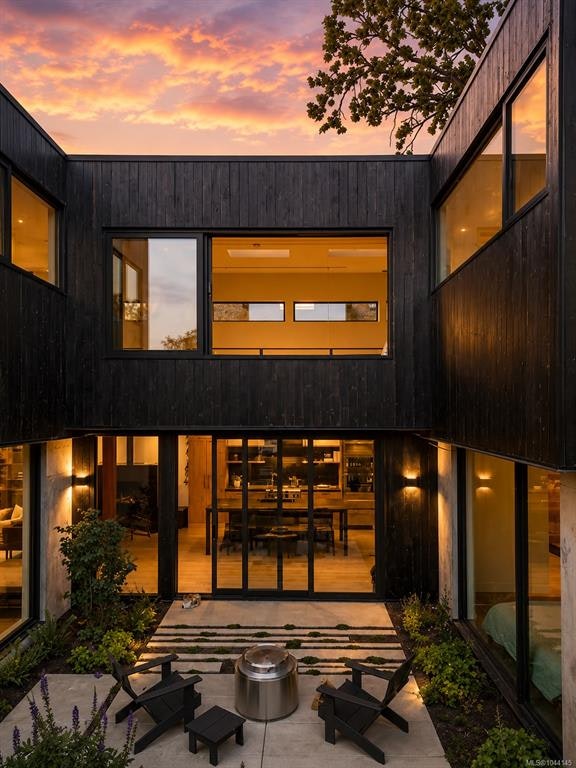 3025 Jackson Street, Victoria, BC, V8T 3Z7 - 11