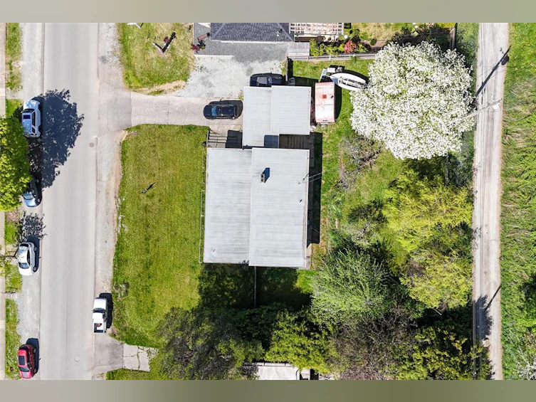 2955 6th Avenue, Port Alberni, BC, V9Y 2H1 - 4