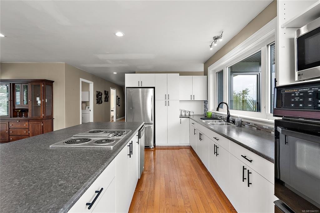 11295 Acorn Place, North Saanich, BC, V8L 5K7 - 51