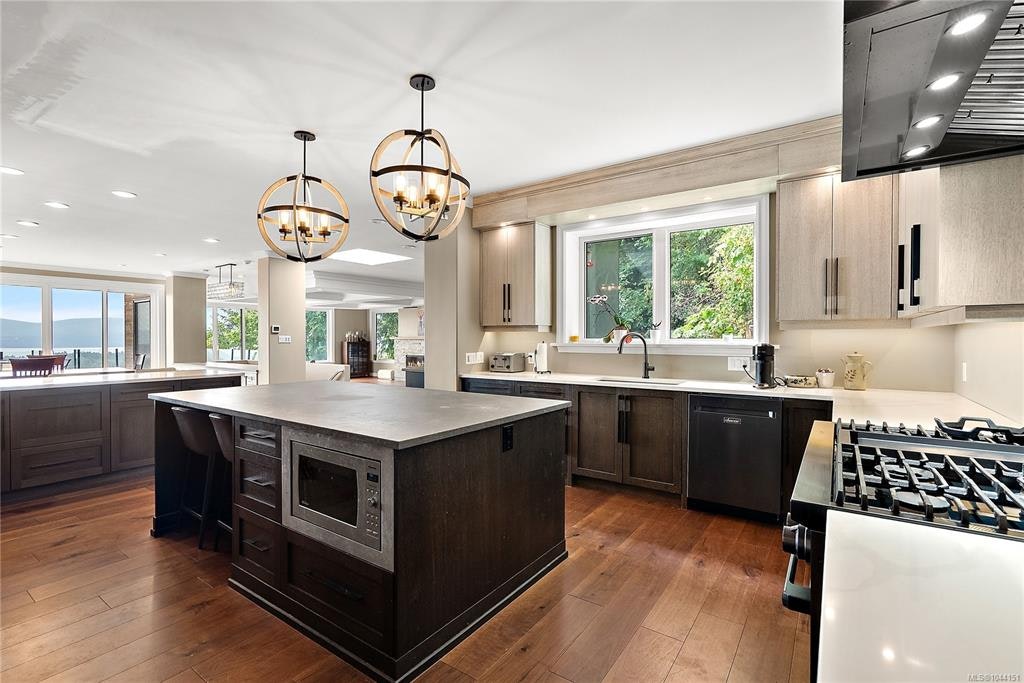 11295 Acorn Place, North Saanich, BC, V8L 5K7 - 17