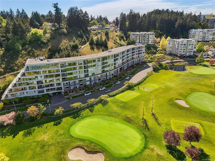 307-5332 Sayward Hill Crescent, Saanich, BC, V8Y 3H8 - 70