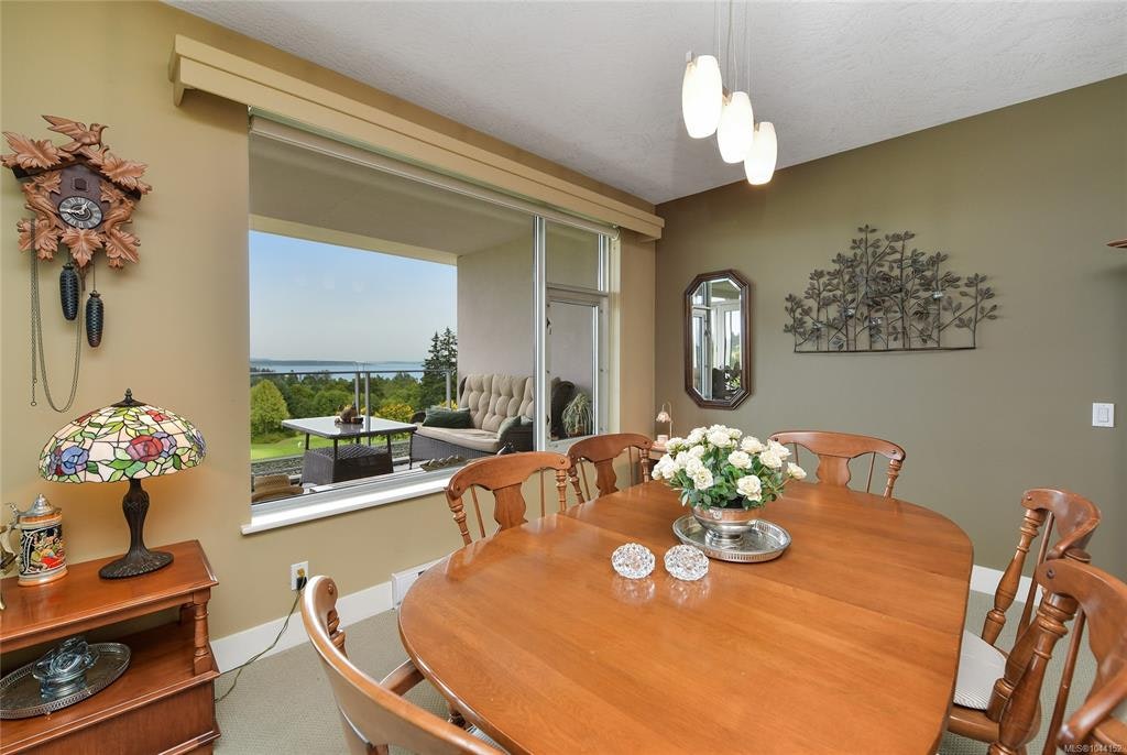 307-5332 Sayward Hill Crescent, Saanich, BC, V8Y 3H8 - 17