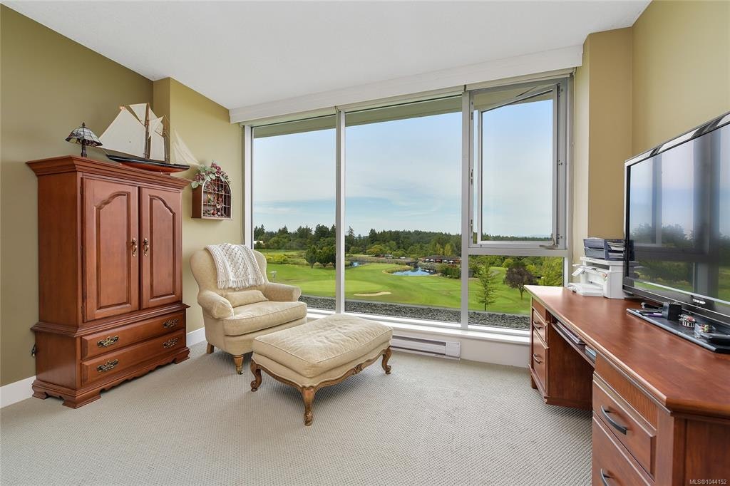 307-5332 Sayward Hill Crescent, Saanich, BC, V8Y 3H8 - 30