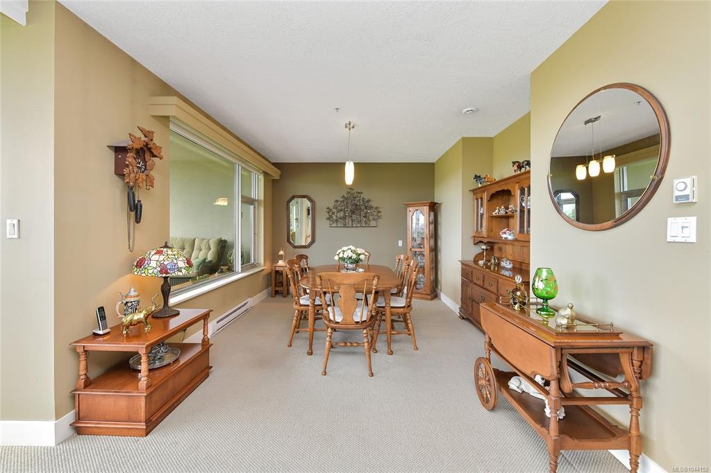 307-5332 Sayward Hill Crescent, Saanich, BC, V8Y 3H8 - 16