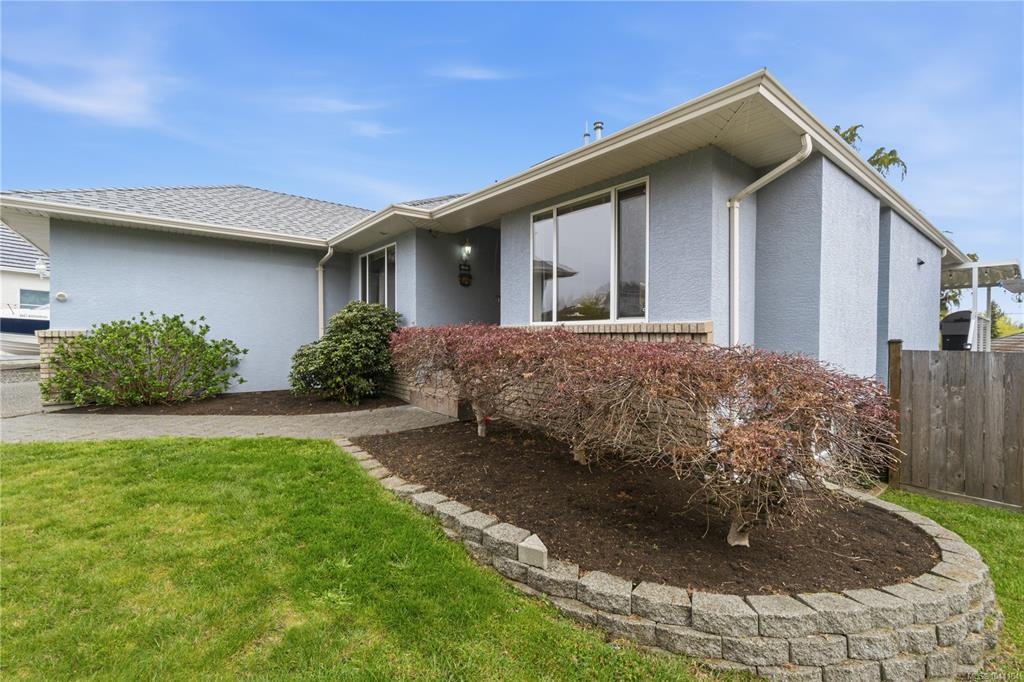 1107 Aery View Way, French Creek, BC, V9P 2N9 - 44