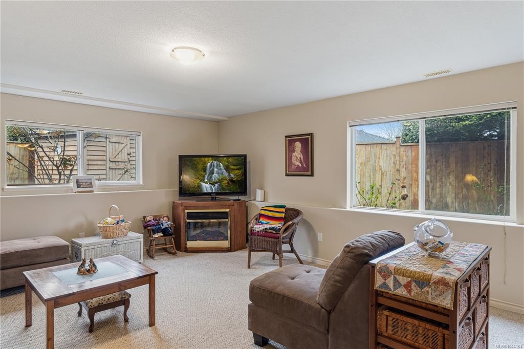 1107 Aery View Way, French Creek, BC, V9P 2N9 - 24
