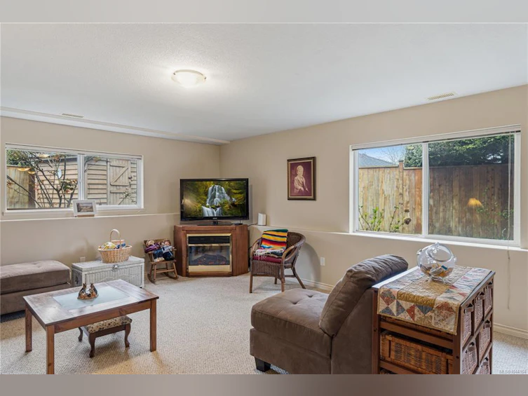 1107 Aery View Way, French Creek, BC, V9P 2N9 - 24
