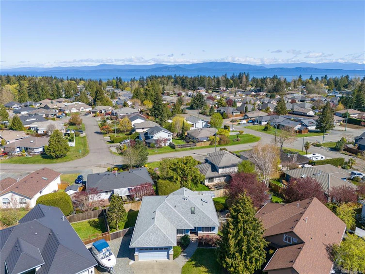 1107 Aery View Way, French Creek, BC, V9P 2N9 - 58
