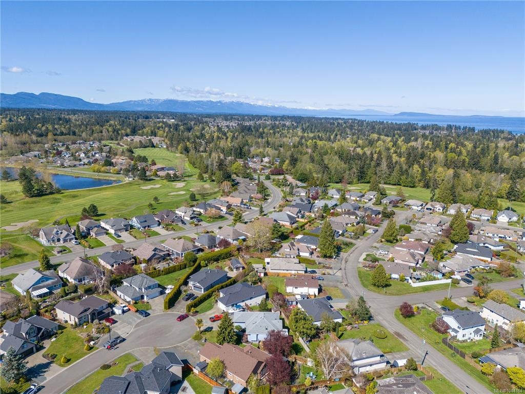 1107 Aery View Way, French Creek, BC, V9P 2N9 - 52