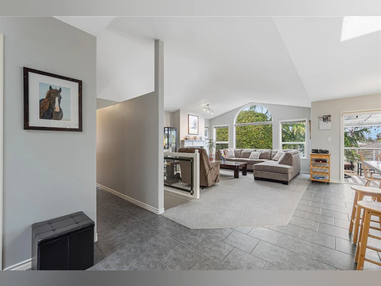 1107 Aery View Way, French Creek, BC, V9P 2N9 - 3