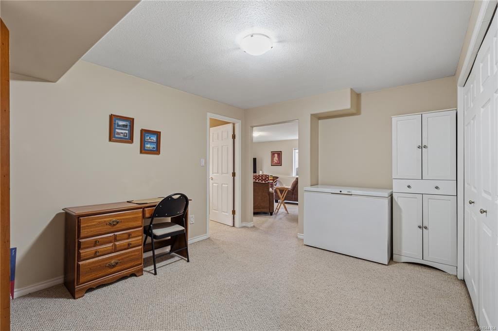 1107 Aery View Way, French Creek, BC, V9P 2N9 - 32
