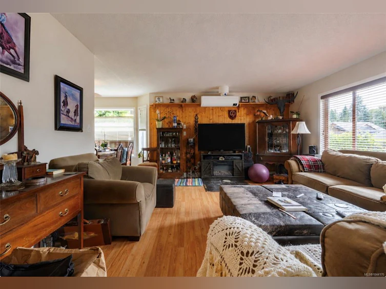 135 Macdonald Road, Lake Cowichan, BC, V0R 2G0 - 6