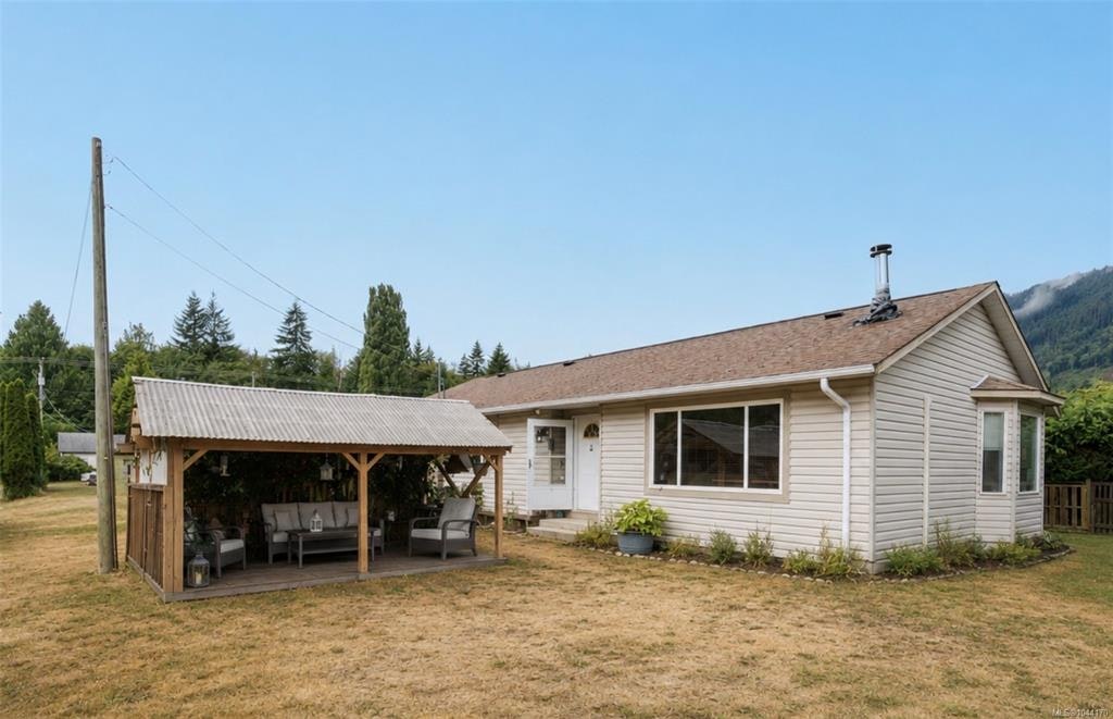 135 Macdonald Road, Lake Cowichan, BC, V0R 2G0