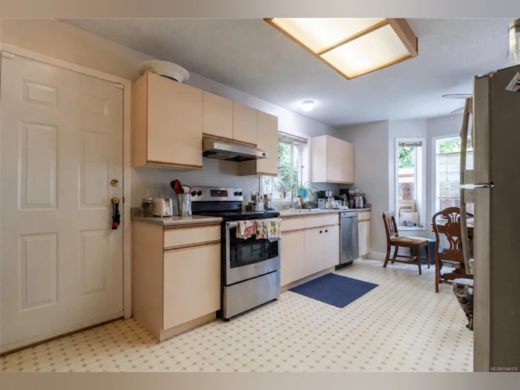 135 Macdonald Road, Lake Cowichan, BC, V0R 2G0 - 9