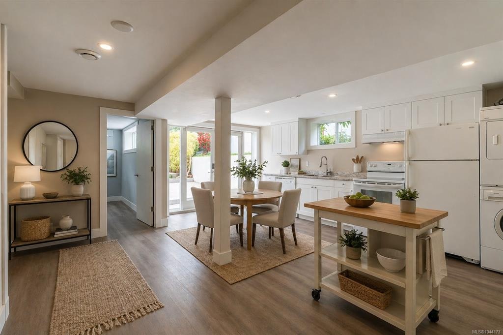 218 Beach Drive, Oak Bay, BC, V8S 2M1 - 46