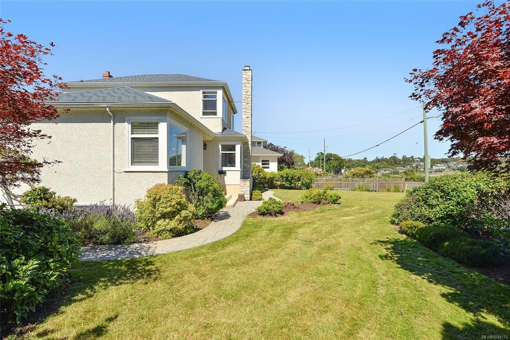 218 Beach Drive, Oak Bay, BC, V8S 2M1 - 68