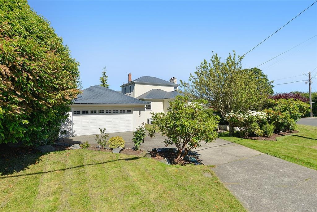 218 Beach Drive, Oak Bay, BC, V8S 2M1 - 72