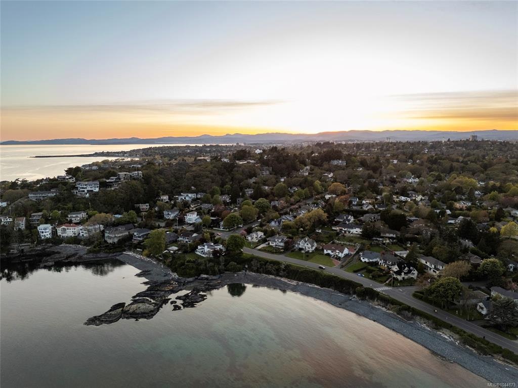 218 Beach Drive, Oak Bay, BC, V8S 2M1 - 86