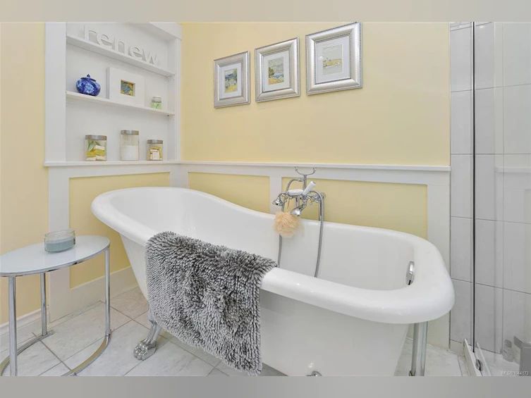 218 Beach Drive, Oak Bay, BC, V8S 2M1 - 42