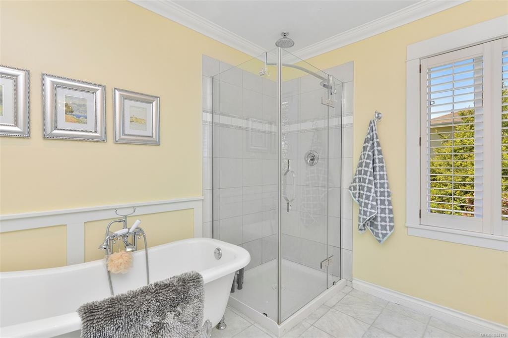 218 Beach Drive, Oak Bay, BC, V8S 2M1 - 41